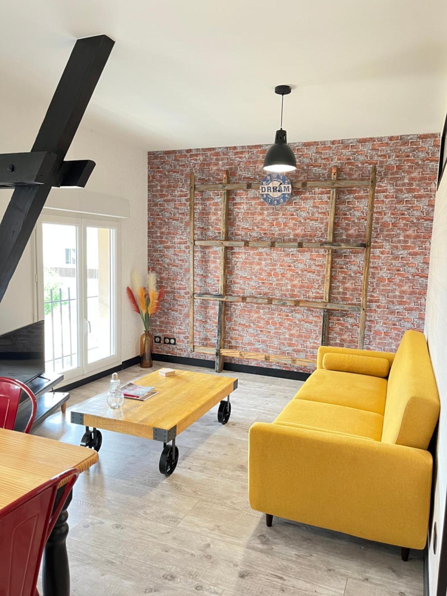 Alaimo Et Les2Roses Appartement Paray-le-Monial Buitenkant foto